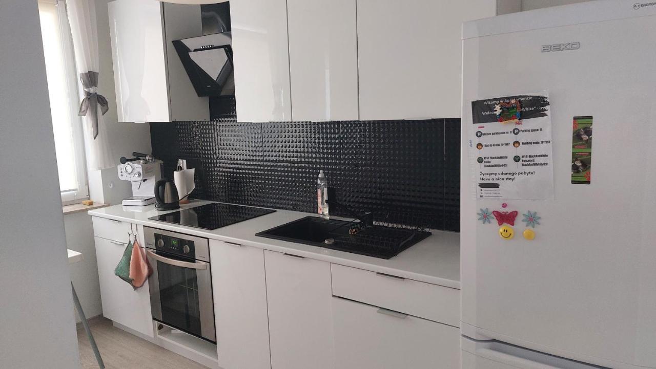 Apartament Black&White Жешув Экстерьер фото
